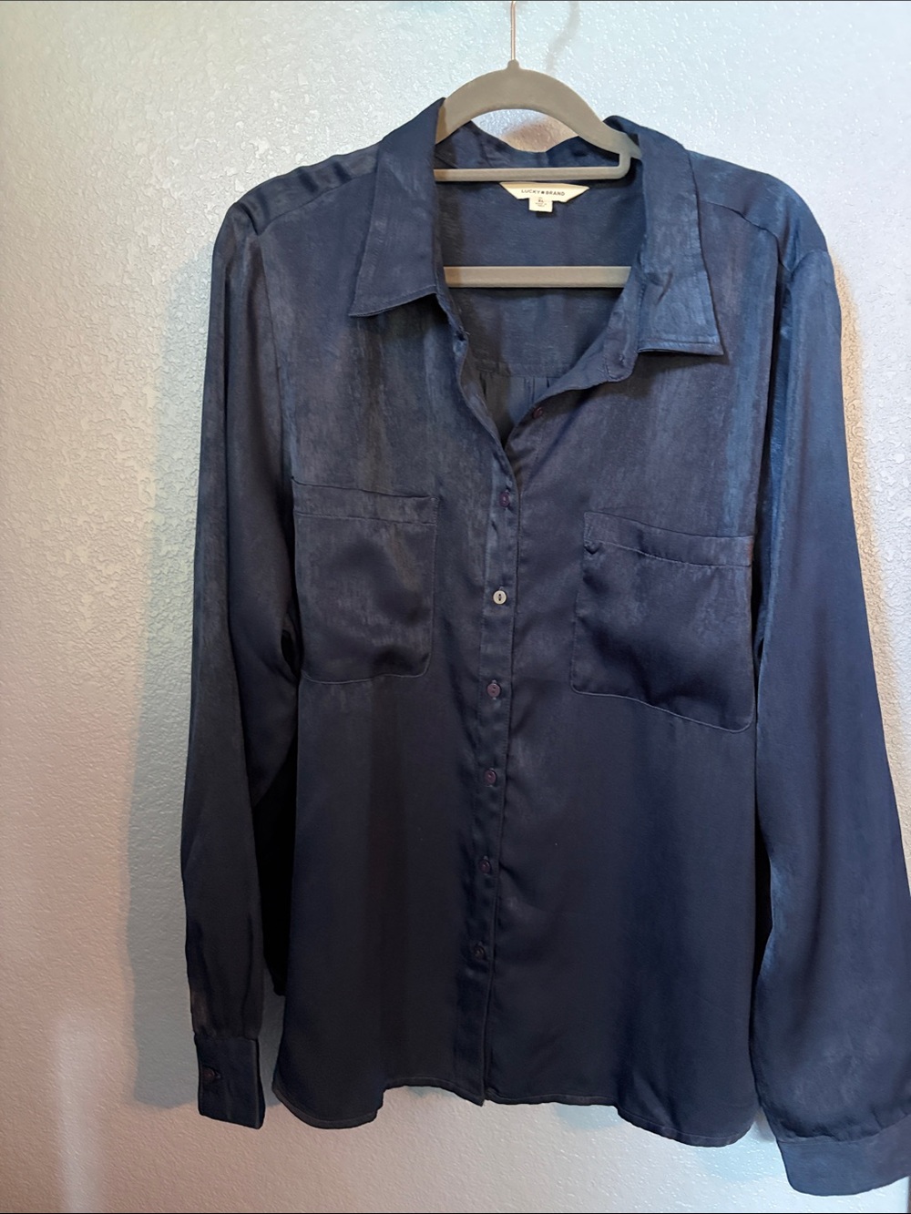 Lucky Brand Silk-Look Button Front Blouse in Navy XL